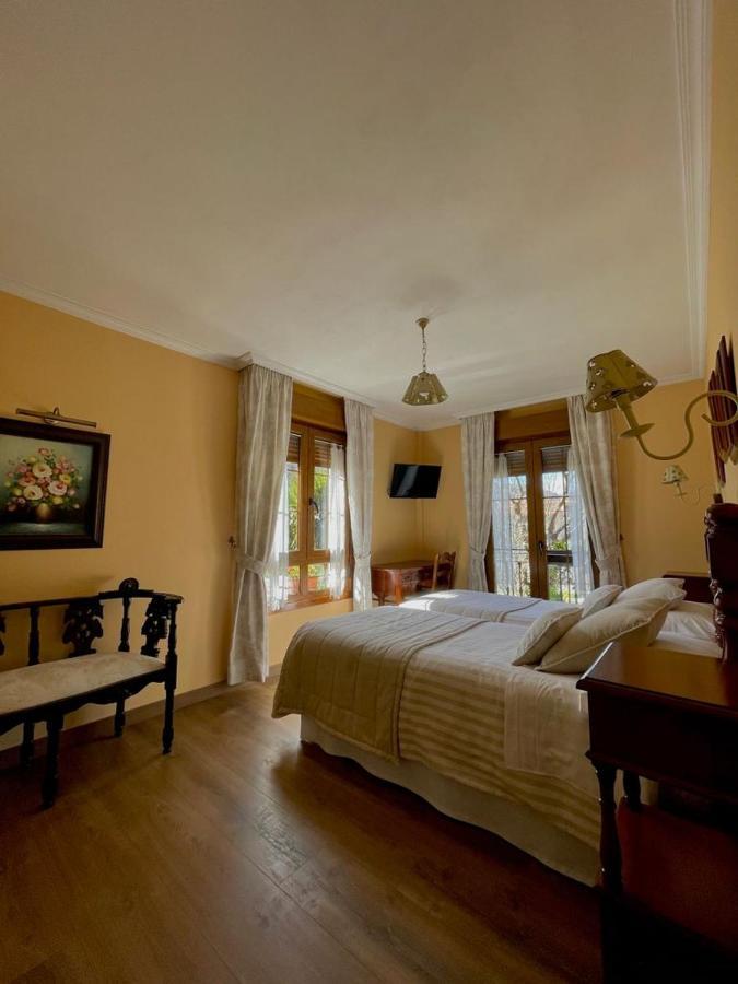 Hotel Rural El Torrejon Лас-Аренас Екстер'єр фото